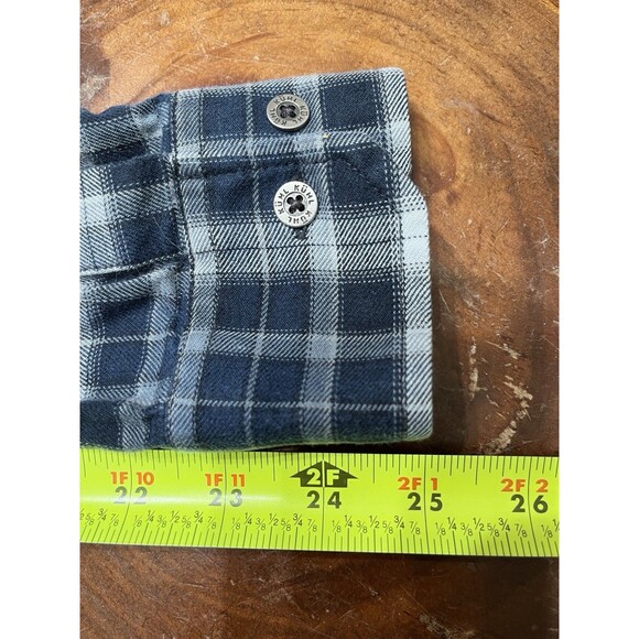 Kuhl Men's Flannel Shirt Size Medium Blue Plaid Long Sleeve Button-Up Outdoor - Picture 10 of 15